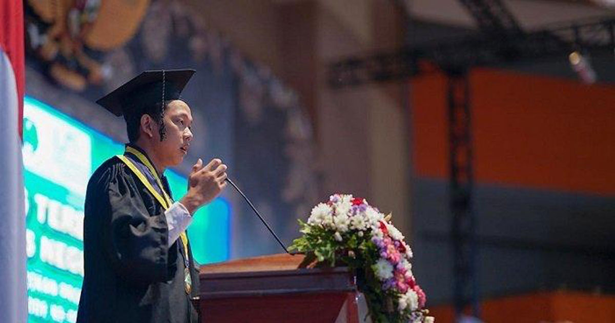 Cara Membuat Teks Pidato yang Baik dan Benar Serta Contohnya | IDCloudHost