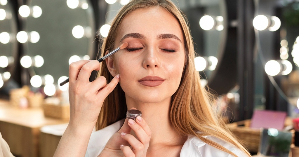 Cara Menjadi Beauty Blogger/Vlogger yang Baik dan Benar di Indonesia