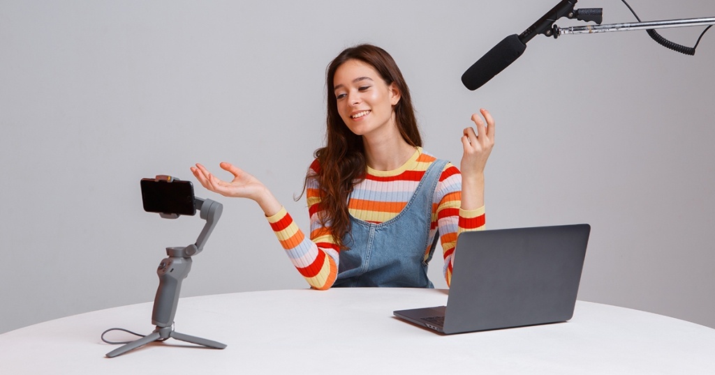 Daftar Penghasilan YouTuber Indonesia dan Cara Mendapatkan Uang dari YouTube