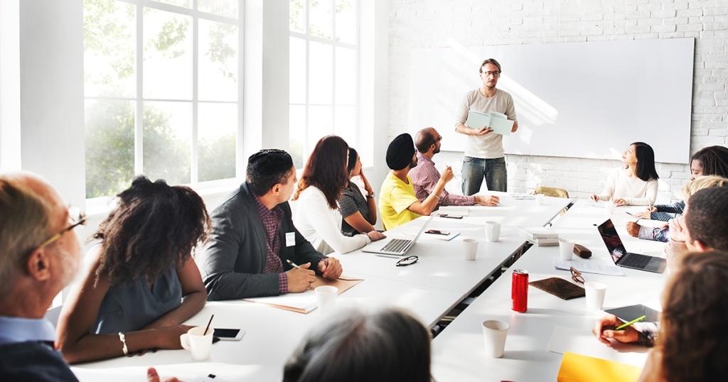 Mengenal Apa itu RUPS (Rapat Umum Pemegang Saham) dan Pelaksanaannya