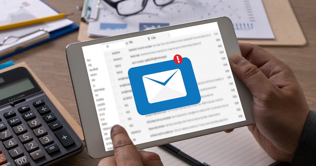 Apa itu Email Marketing : Pengertian, Cara Kerja, Tips & Trick untuk Bisnis/Perusahaan