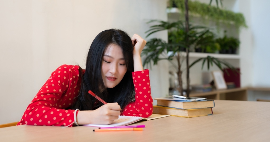 Profesi Content Writer : Job Deskripsi, Tugas, Kualifikasi, dan Tanggung Jawabnya