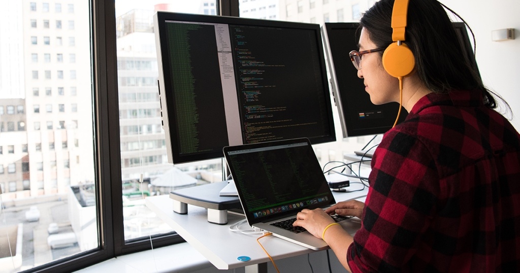 Kumpulan Emulator Android Terbaik untuk PC & Laptop di 2020