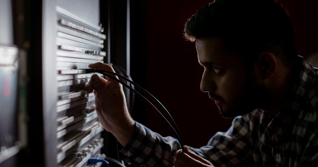 Apa Saja Fungsi Dedicated Server? Apa Saja Fungsi Dedicated Server?Â