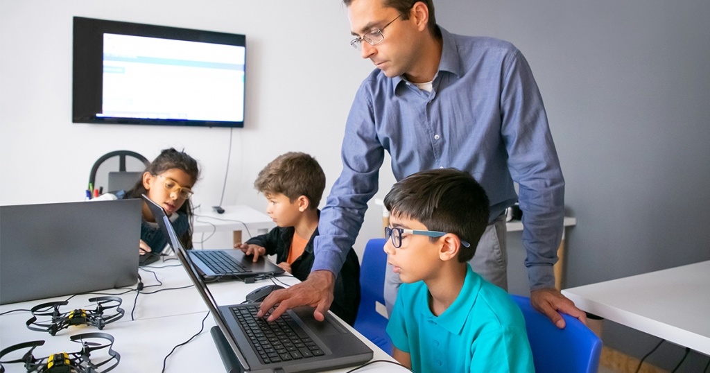 Contoh Website Sekolah yang Terbaik, Kekinian, dan SEO Friendly