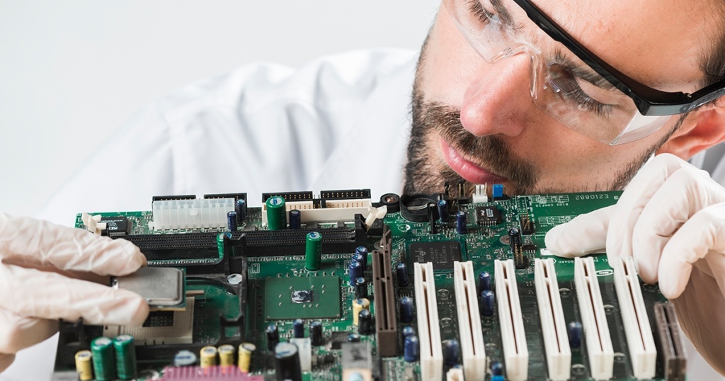 Apa itu Motheboard : Fungsi, Bagian, Spesifikasi dan Contohnya