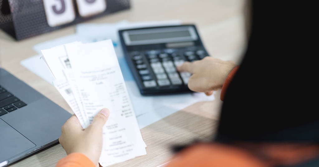 Apa itu QRIS: Pengertian, Keunggulan, Manfaat dan Cara Daftarnya