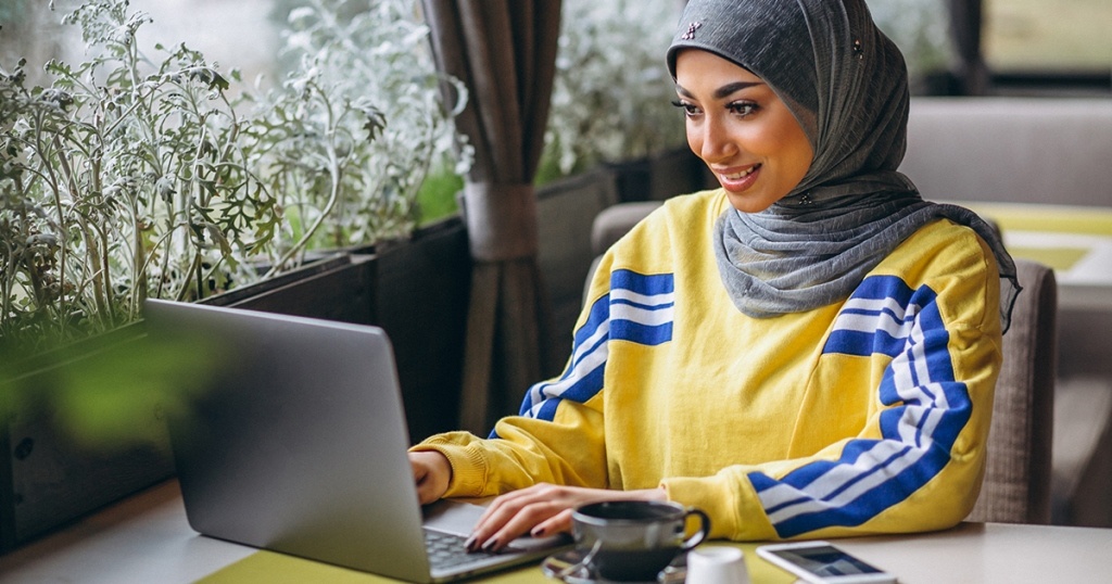 Cara Menghilangkan Iklan YouTube di Smartphone / HP dengan Mudah dan Aman