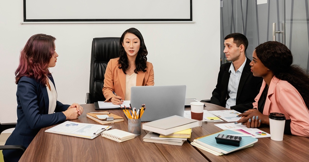 Perbedaan Antara Lean Canvas dan Business Model Canvas (BMC) untuk Bisnis