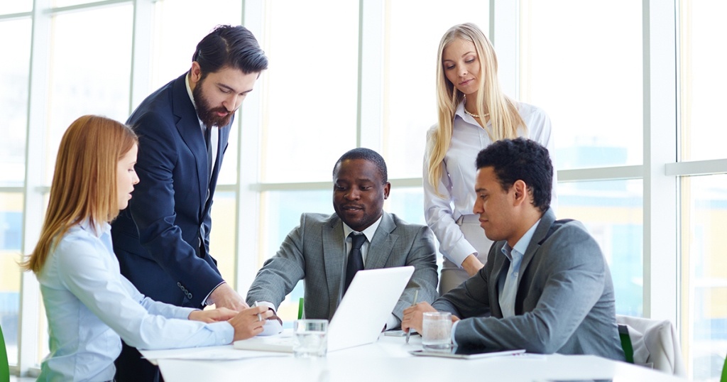 Perbedaan Antara Lean Canvas dan Business Model Canvas (BMC) untuk Bisnis