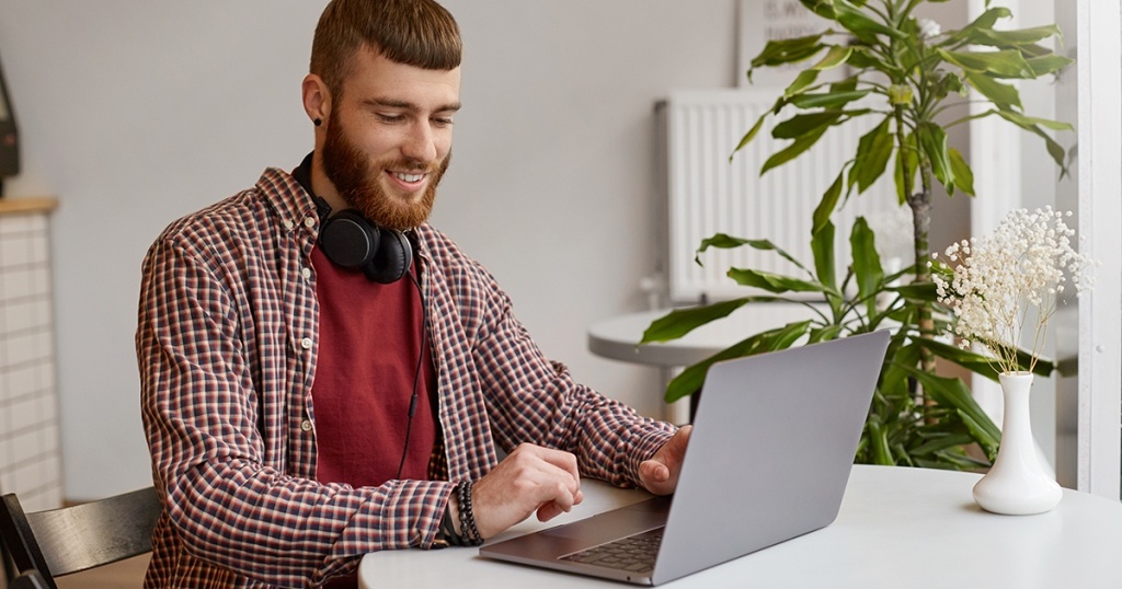 Cara Membuat Website di Blogger dan WordPress dengan Mudah