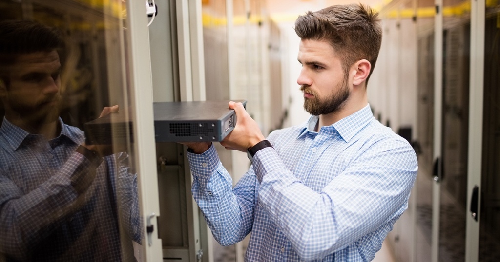 Definisi Colocation Server dan Fitur-Fitur Terbaiknya