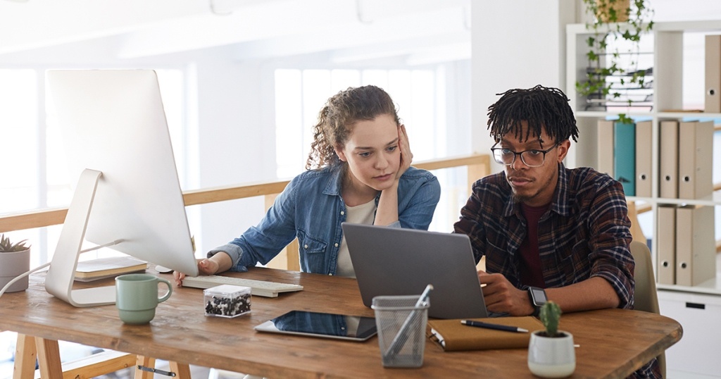 Framework/Kerangka Kerja : Kekurangan dan Kelebihannya