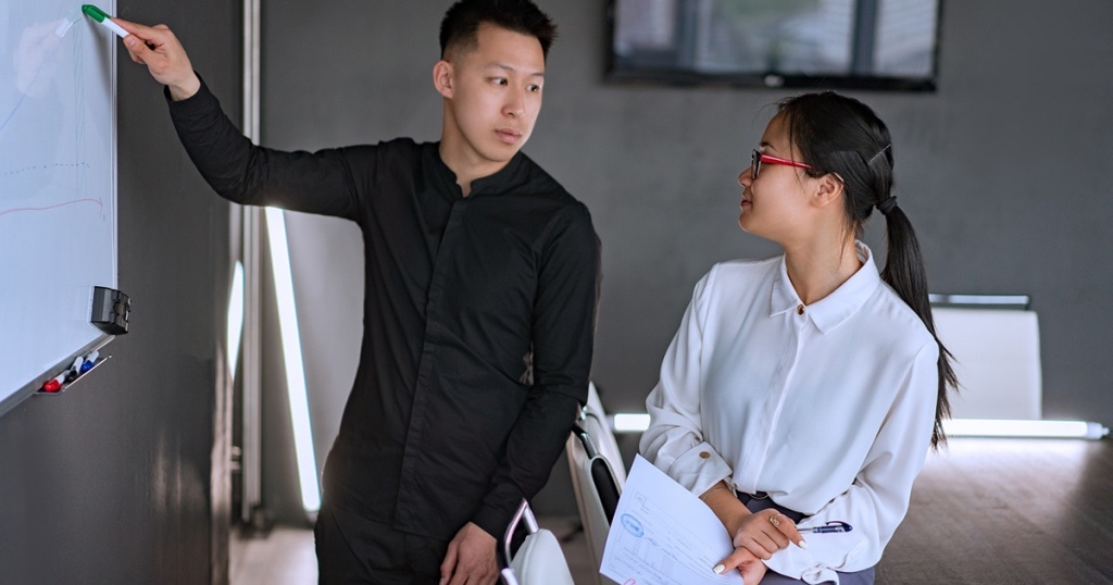 Kelebihan dan Kekurangan Sistem ERP (Enterprise Resource Planning)