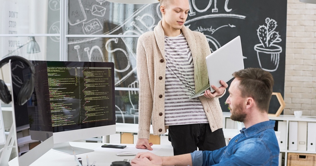 Panduan Singkat UML (Unified Modeling Language) Bagi Pemula