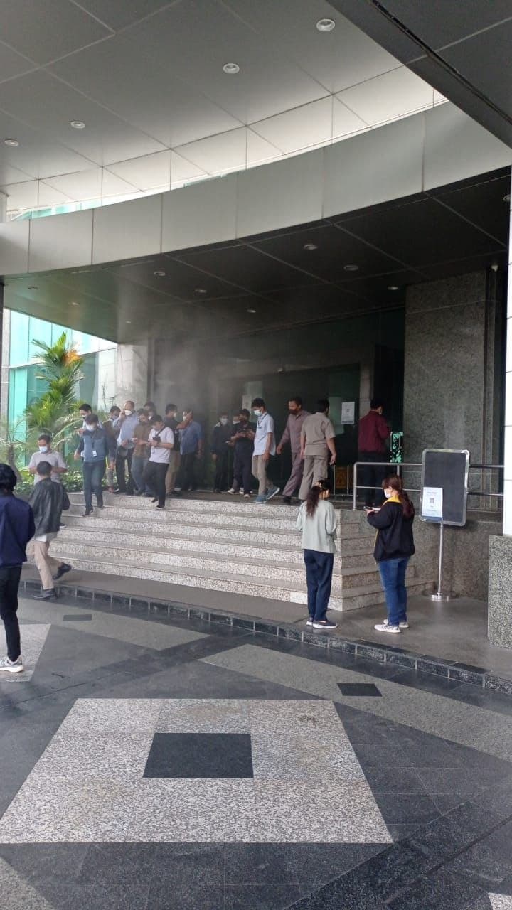 Kebakaran di Gedung Cyber 1 dan Perlunya Memahami Force Majeure