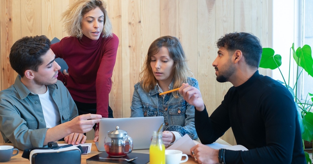 Panduan Mengenal Apa Itu Remarketing Bagi Pebisnis Pemula