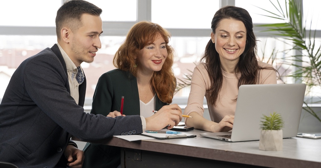 Data Warehouse : Pengertian dan Sejarah Singkatnya