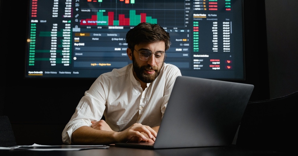 Mengenal IaaS dan Kelebihan serta Kekurangannya Mengenal IaaS dan Kelebihan serta Kekurangannya